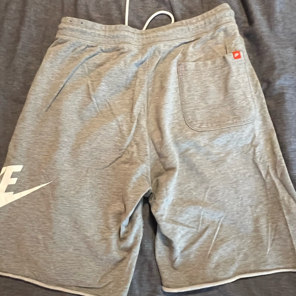 Nike Gray Athletic Sweatshorts with Relaxed Fit - Picture 3 of 4